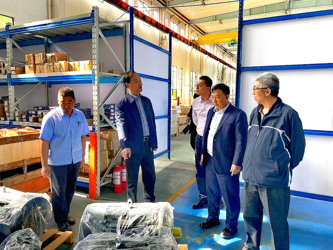 京城機(jī)電黨委副書記、總經(jīng)理王國華一行赴蘇州、寧波、溫州進(jìn)行液壓行業(yè)深度調(diào)研