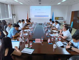 京城機(jī)電黨委副書記、總經(jīng)理王軍一行蒞臨華德液壓調(diào)研指導(dǎo)工作