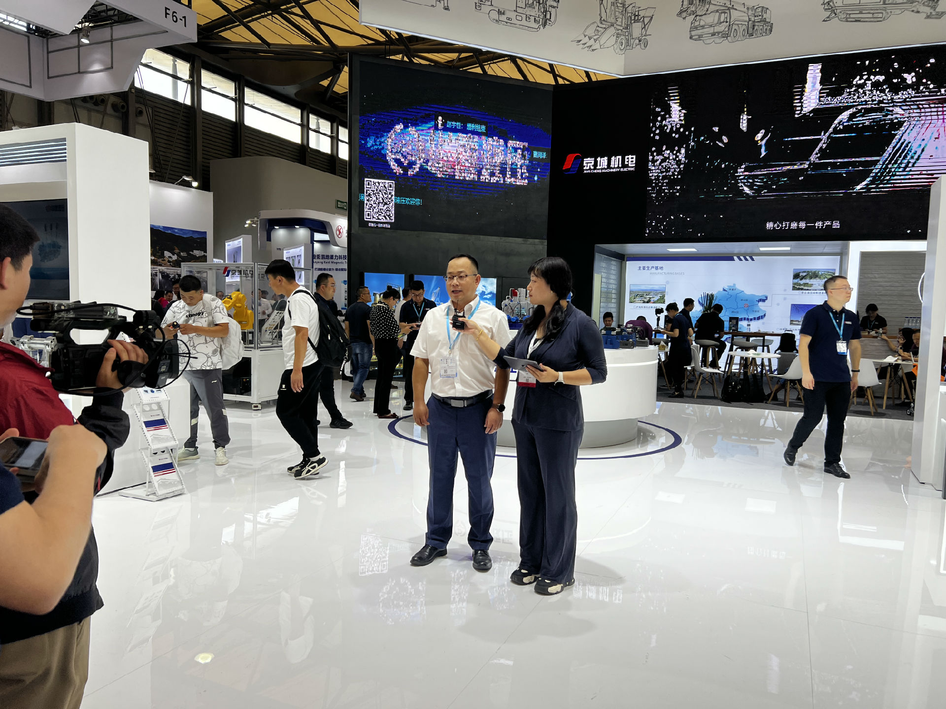 彭采訪 (1).jpg 62de731f-2e36-415a-992f-ebdf1bbad03b.jpg